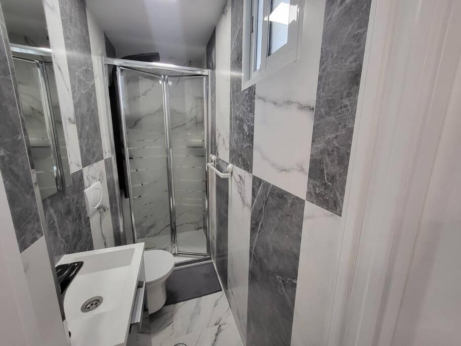 Las Canteras New 2 Bedrooms Flat At The Beach Parking Optional Las Palmas de Gran Canárias Exterior foto