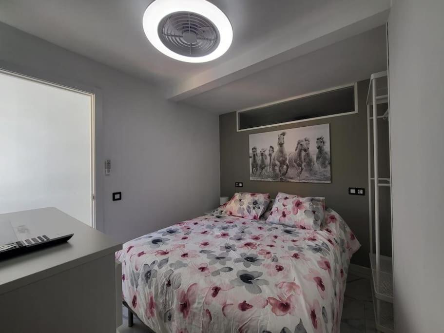 Las Canteras New 2 Bedrooms Flat At The Beach Parking Optional Las Palmas de Gran Canárias Exterior foto