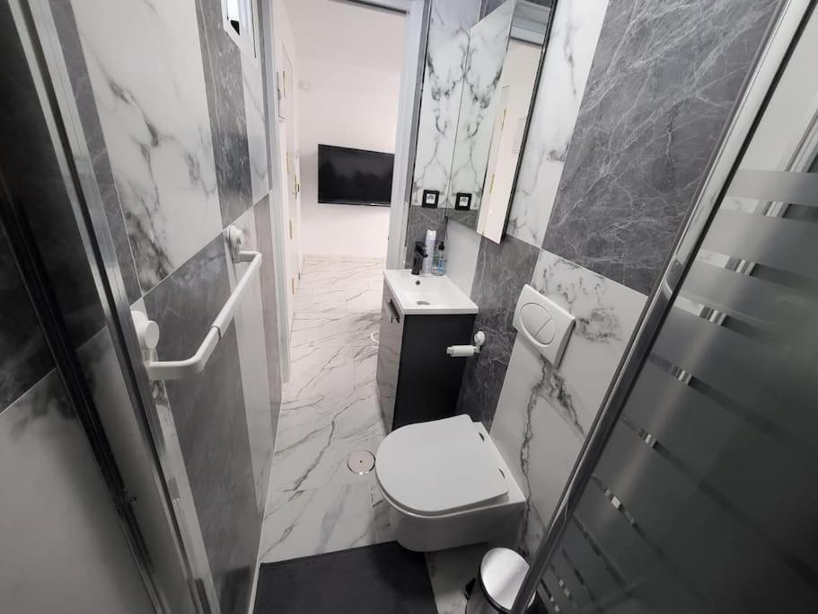 Las Canteras New 2 Bedrooms Flat At The Beach Parking Optional Las Palmas de Gran Canárias Exterior foto